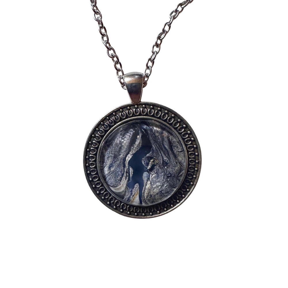 Acrylic Paint Skin Jewelry Pendant with Chain